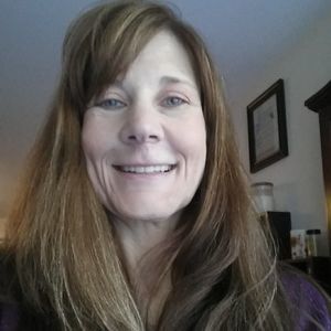 Meet your Posher, Laurie